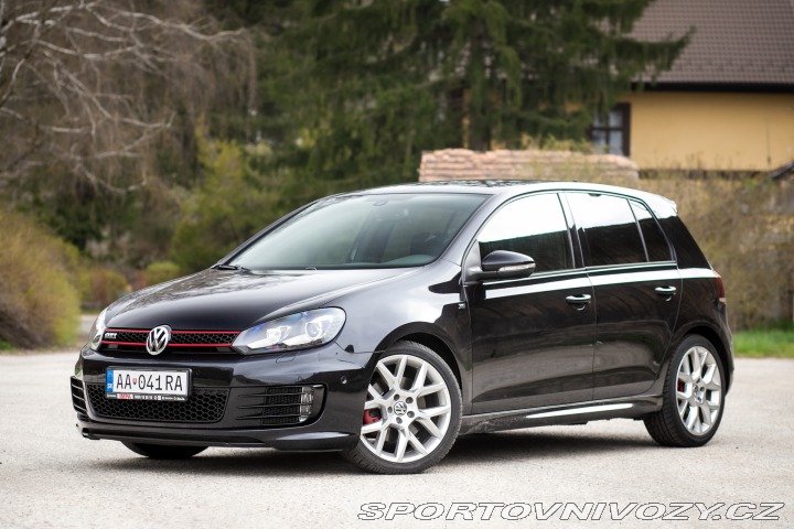 Volkswagen Golf GTI 2.0 TFSI Edition 35 2011