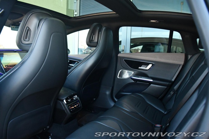 Mercedes-Benz Ostatní modely EQE AMG 53 4MATIC+ PANO HUD Z 2023