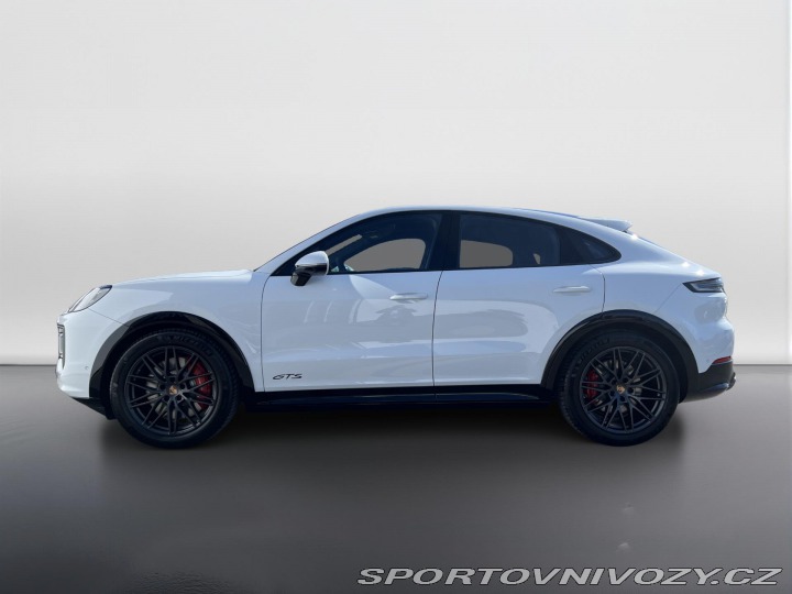Porsche Cayenne GTS 2026