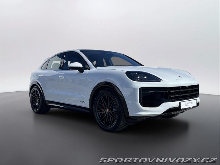Porsche Cayenne GTS 2026