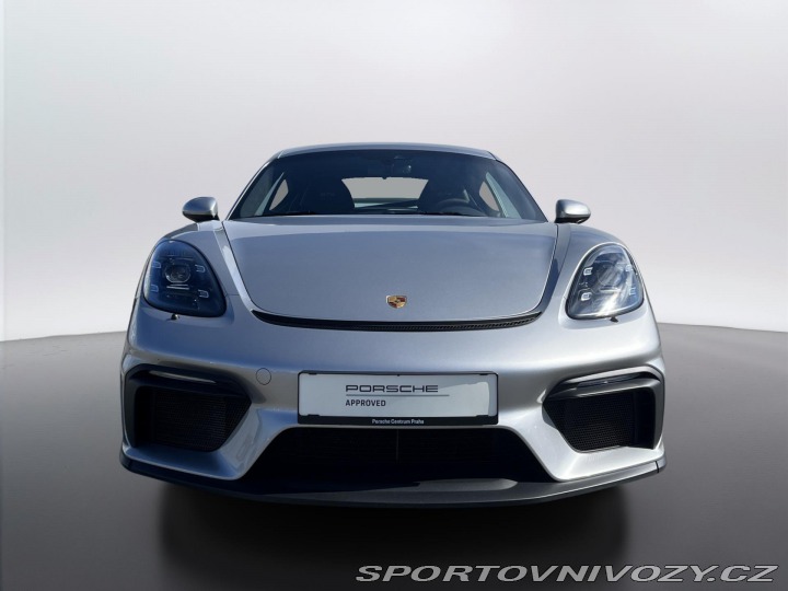 Porsche Cayman GT4 2021