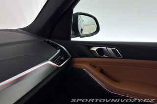 BMW X5 xDrive40i 2022