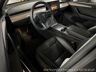 Tesla Model Y AWD Long Range Dual Motor 2024