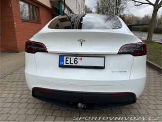 Tesla Model Y AWD Long Range Dual Motor 2024
