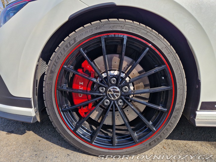 Volkswagen Golf GTI Clubsport 2021