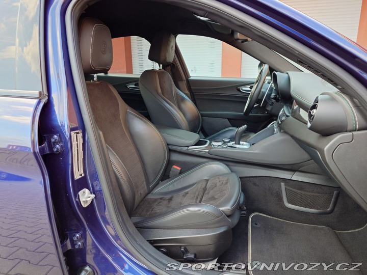 Alfa Romeo Giulia 2.9 V6 BI-TURBO Quadrifog 2020