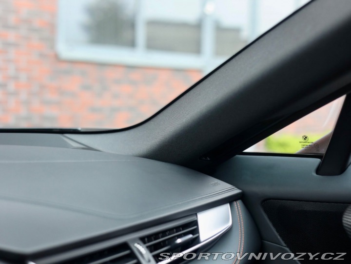 BMW i8 xdrive | Lasersvetlá - H 2018