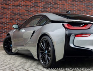 BMW i8 xdrive | Lasersvetlá - H 2018
