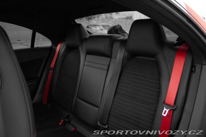 Mercedes-Benz CLA Kupé  220 CDI AMG LINE 4m 2015