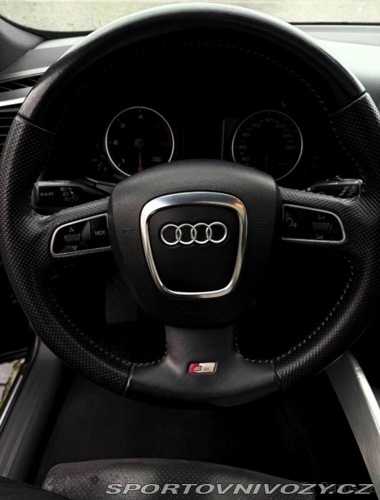 Audi Ostatní modely Q5 2,0   Quattro S-line, 201 2010