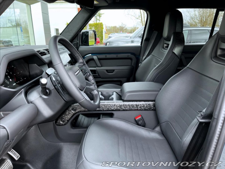 Ostatní značky Ostatní modely Land Rover Defender 4,4 110 OCTA P635 V8 AWD 2026