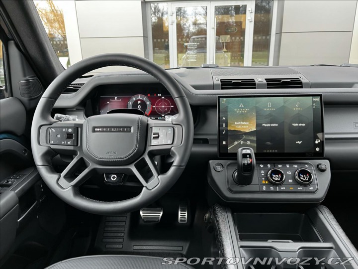 Ostatní značky Ostatní modely Land Rover Defender 4,4 110 OCTA P635 V8 AWD 2026