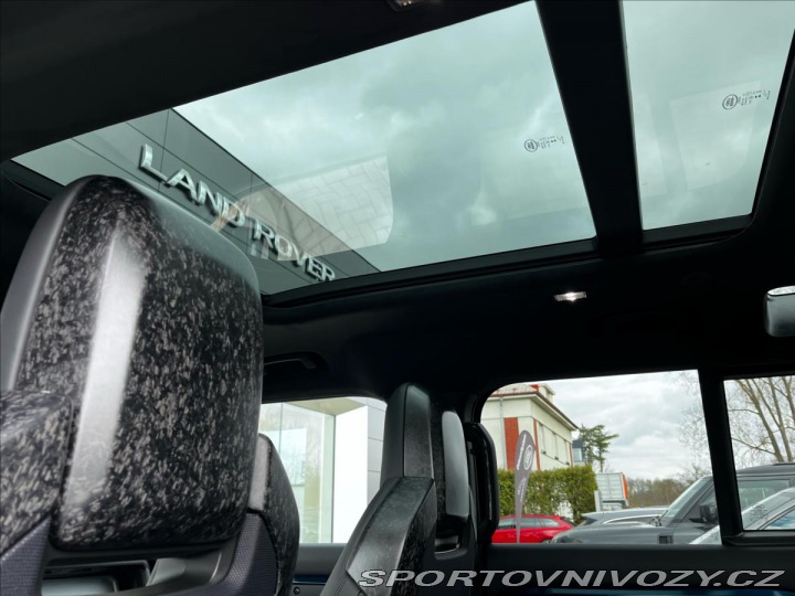 Ostatní značky Ostatní modely Land Rover Defender 4,4 110 OCTA P635 V8 AWD 2026