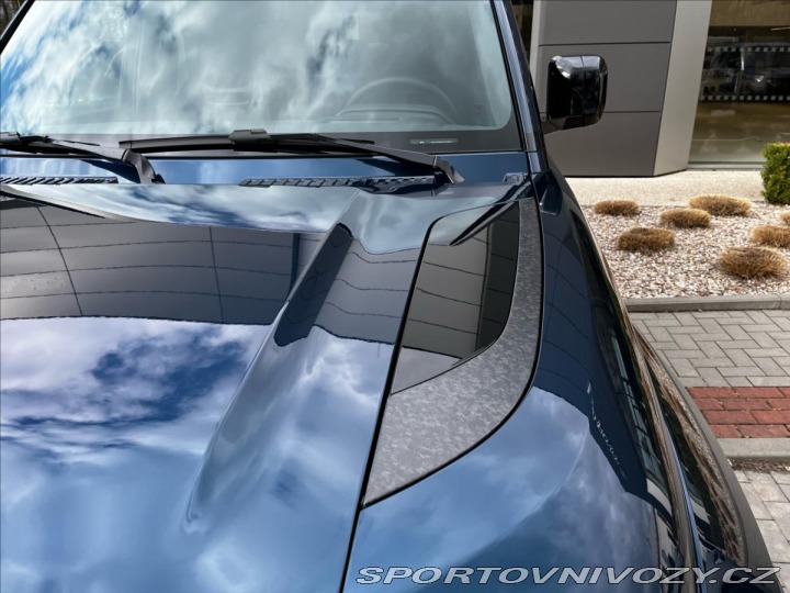 Ostatní značky Ostatní modely Land Rover Defender 4,4 110 OCTA P635 V8 AWD 2026