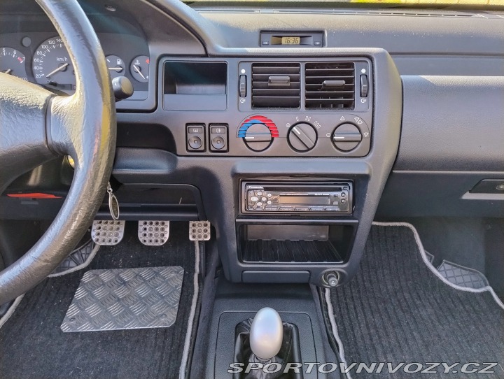 Ford Escort 1,8  16V 1992