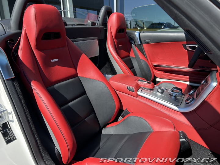 Mercedes-Benz SLS AMG 6.3 V8 Roadster 2012