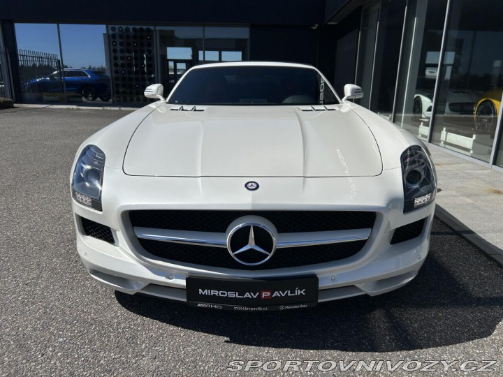 Mercedes-Benz SLS AMG 6.3 V8 Roadster 2012