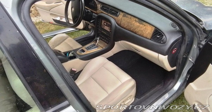 Jaguar S-Type R SUPERCHARGED 2002