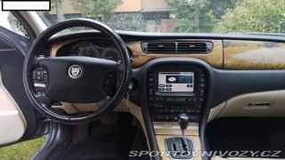 Jaguar S-Type R SUPERCHARGED 2002