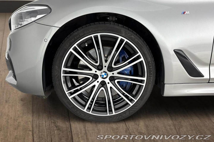BMW 5 540i xDrive 2019