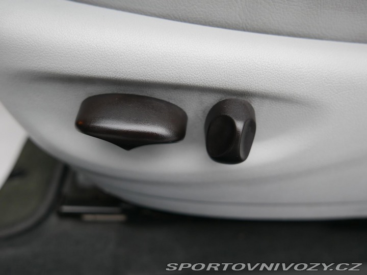 Jaguar X-Type 3,0 V6 AWD Executive REZE 2003