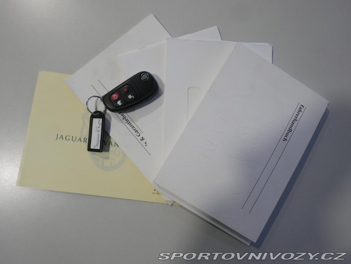 Jaguar X-Type 3,0 V6 AWD Executive REZE 2003