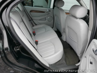 Jaguar X-Type 3,0 V6 AWD Executive REZE 2003