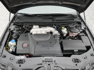 Jaguar X-Type 3,0 V6 AWD Executive REZE 2003