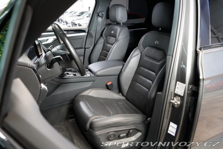 Volkswagen Ostatní modely Touareg 3.0TDI*4M*R-LINE*VZDUCH*M 2020