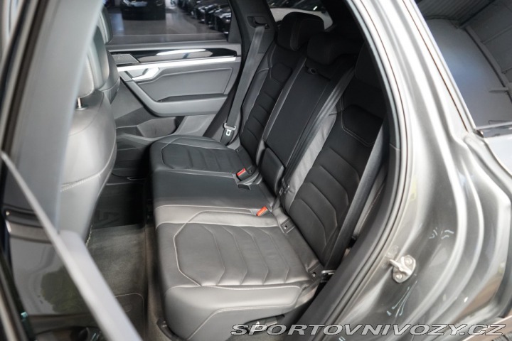 Volkswagen Ostatní modely Touareg 3.0TDI*4M*R-LINE*VZDUCH*M 2020