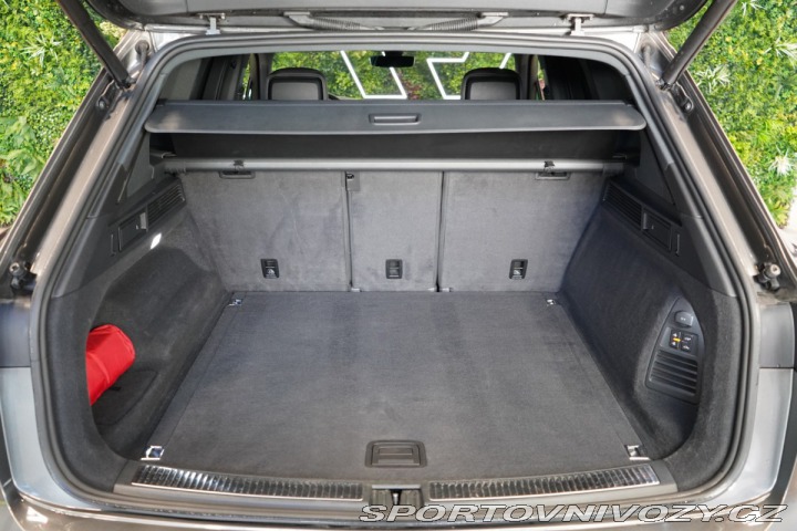 Volkswagen Ostatní modely Touareg 3.0TDI*4M*R-LINE*VZDUCH*M 2020