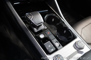 Volkswagen Ostatní modely Touareg 3.0TDI*4M*R-LINE*VZDUCH*M 2020