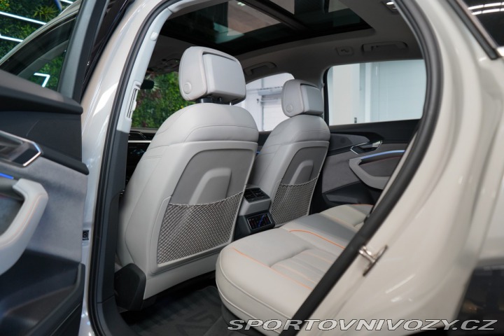 Audi Ostatní modely e-tron 55*QUATTRO*PANO*MASÁŽ*MAT 2020