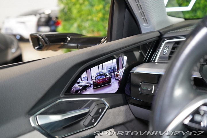 Audi Ostatní modely e-tron 55*QUATTRO*PANO*MASÁŽ*MAT 2020