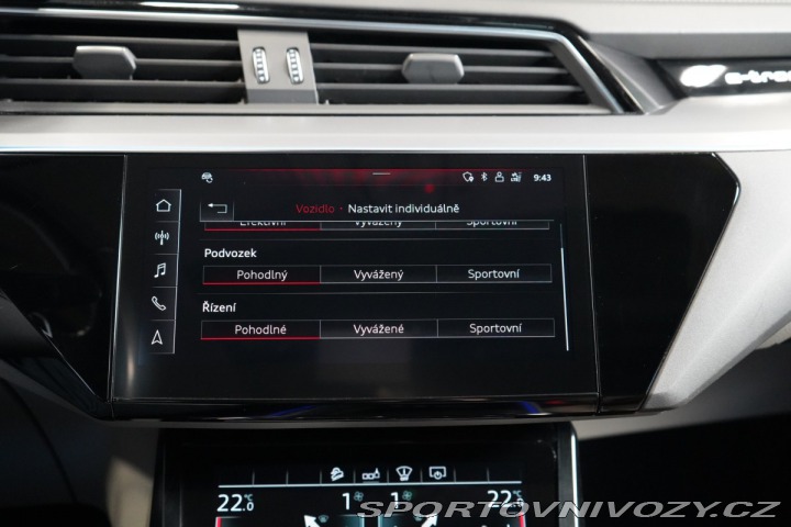 Audi Ostatní modely e-tron 55*QUATTRO*PANO*MASÁŽ*MAT 2020
