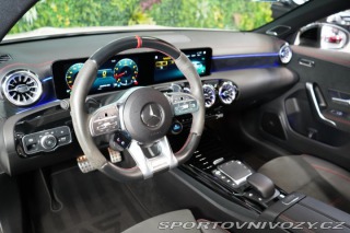 Mercedes-Benz CLA 45S*AMG*SB*PANO*TAŽNÉ*BUR 2023