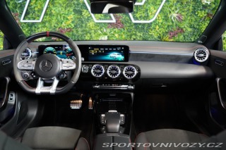 Mercedes-Benz CLA 45S*AMG*SB*PANO*TAŽNÉ*BUR 2023