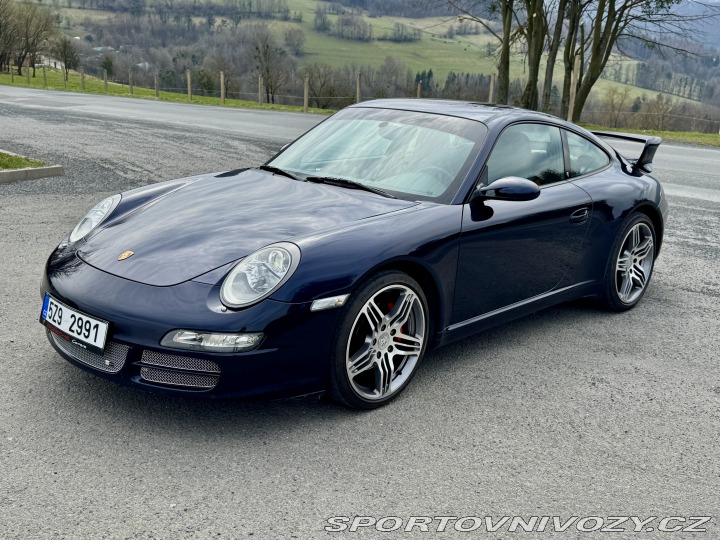 Porsche 911 Carrera 2005