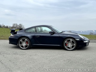 Porsche 911 Carrera 2005