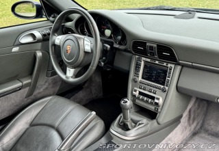 Porsche 911 Carrera 2005