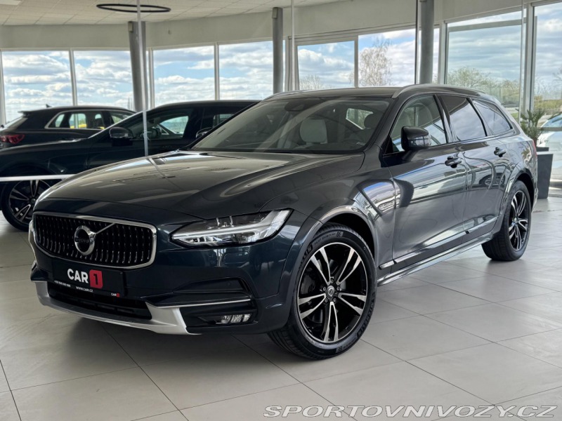 Volvo V90 CC*D5 173kW*AWD*KeyLess*T