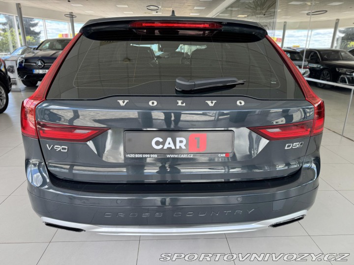 Volvo V90 CC*D5 173kW*AWD*KeyLess*T 2018