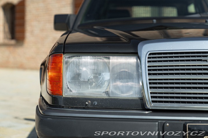 Mercedes-Benz E TE 200 16V SPORTLINE 1992