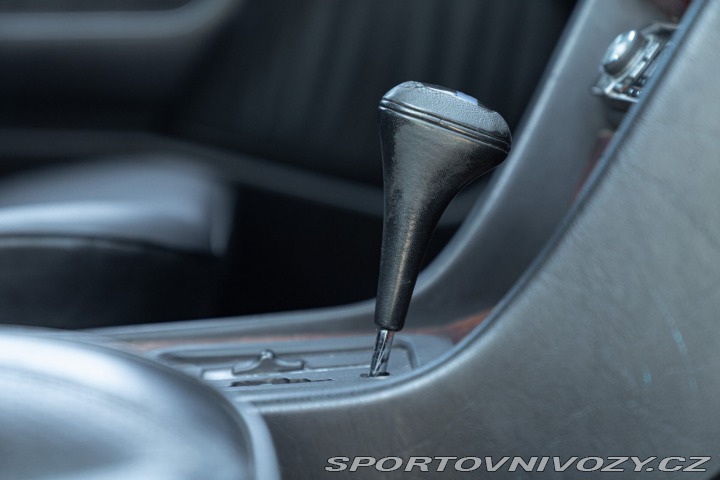 Mercedes-Benz E TE 200 16V SPORTLINE 1992