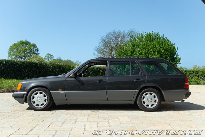 Mercedes-Benz E TE 200 16V SPORTLINE 1992