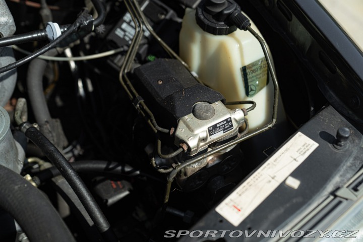 Mercedes-Benz E TE 200 16V SPORTLINE 1992