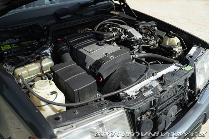 Mercedes-Benz E TE 200 16V SPORTLINE 1992