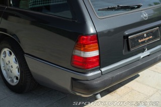 Mercedes-Benz E TE 200 16V SPORTLINE 1992