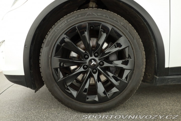 Tesla Model X 75D 2018