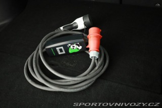 Tesla Model X 75D 2018